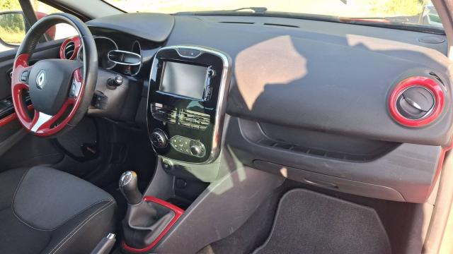Renault Clio image 1