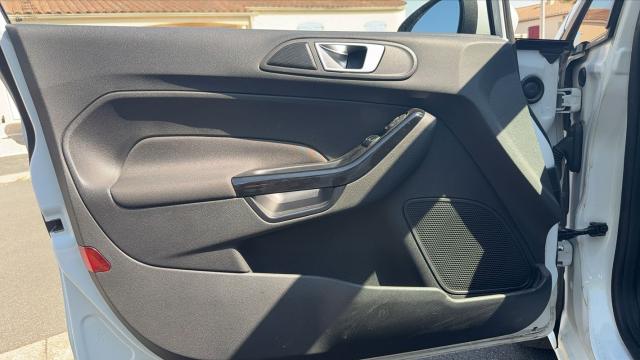 Ford Fiesta image 4