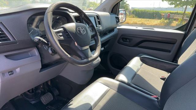 Toyota Proace image 2