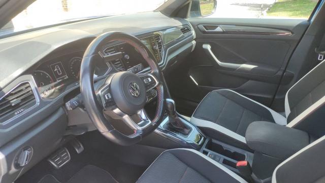 Volkswagen T-Roc image 8
