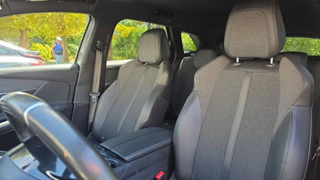 Peugeot 3008 image 8