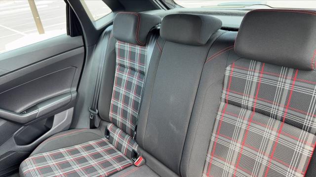 Volkswagen Polo image 9