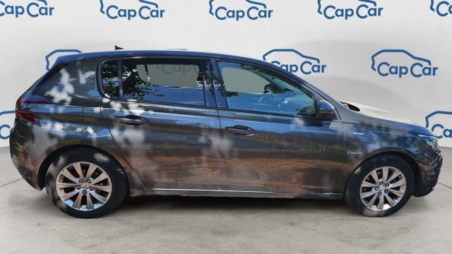 Peugeot 308 image 2