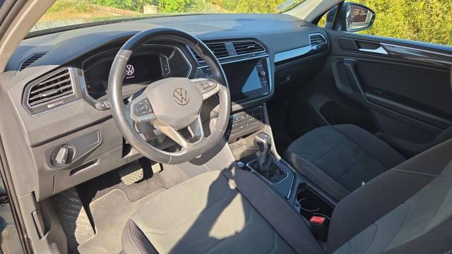 Volkswagen Tiguan image 8