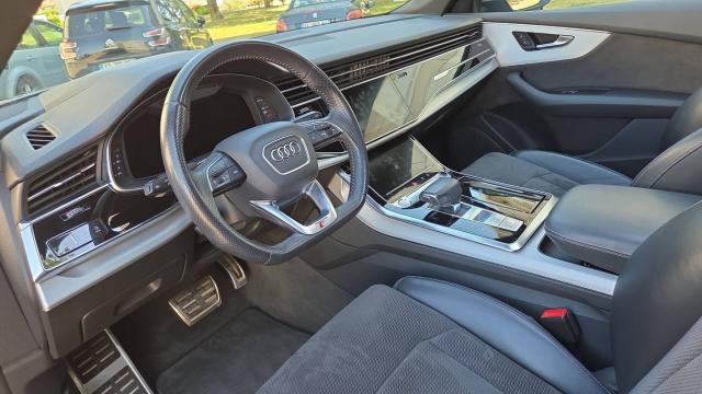 Audi Q8 image 8