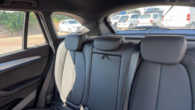 Bmw X1 image 1