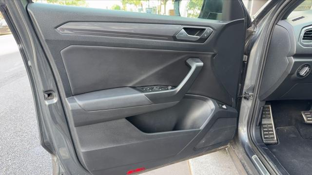 Volkswagen T-Roc image 7