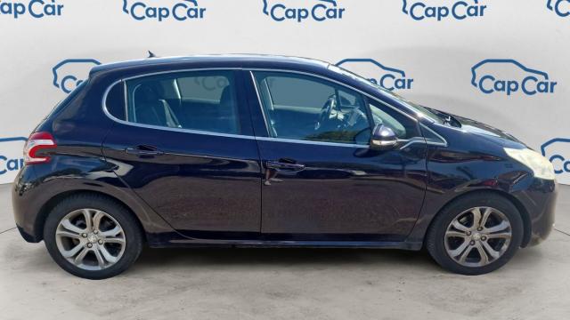 Peugeot 208 image 1