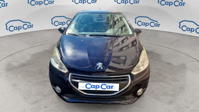 Peugeot 208 image 8