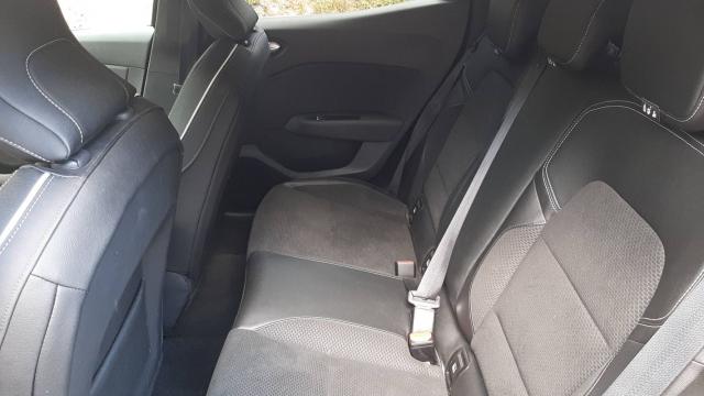 Renault Clio image 9