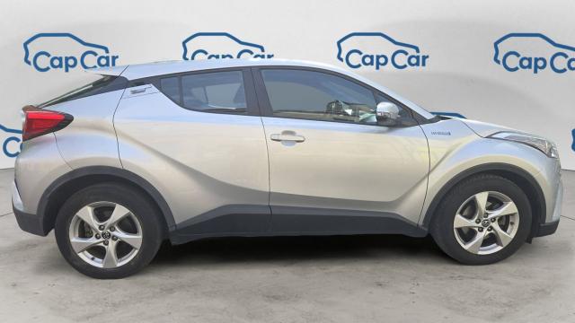 Toyota C-Hr image 6