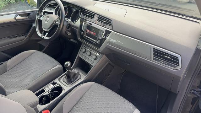 Volkswagen Touran image 7