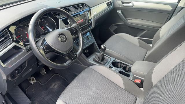 Volkswagen Touran image 5