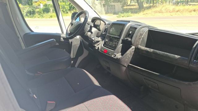 Peugeot Boxer image 5