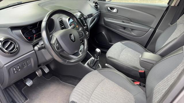 Renault Captur image 1