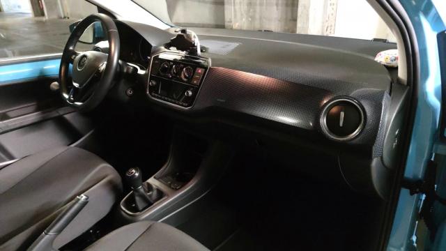 Volkswagen Up! image 1