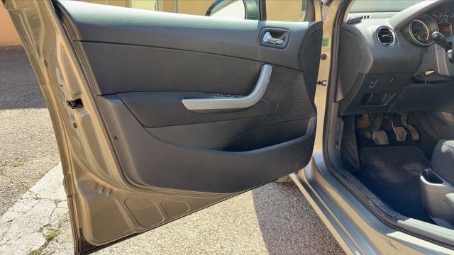 Peugeot 308 image 4
