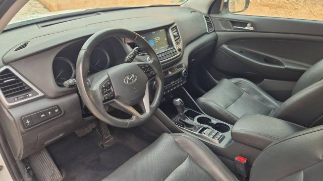 Hyundai Tucson image 8