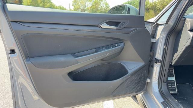 Volkswagen Golf image 7