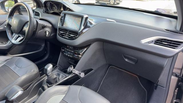 Peugeot 2008 image 4