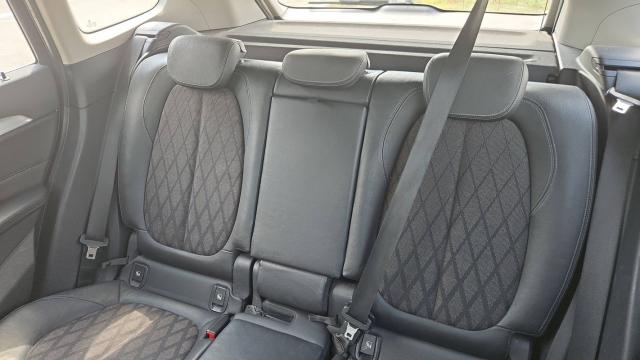 Bmw X1 image 1