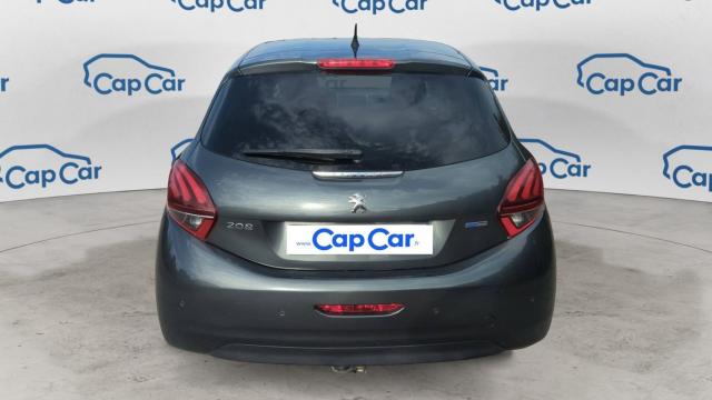 Peugeot 208 image 2