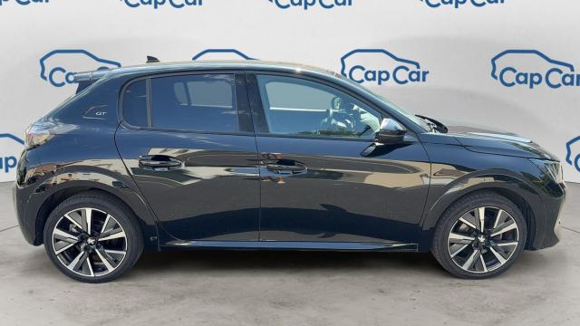Peugeot 208 image 9
