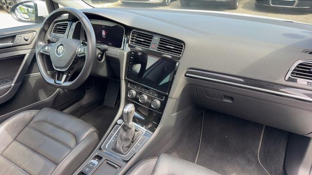 Volkswagen Golf image 2