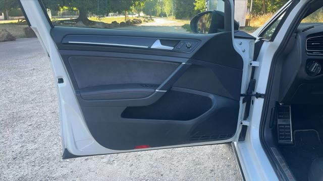Volkswagen Golf image 1