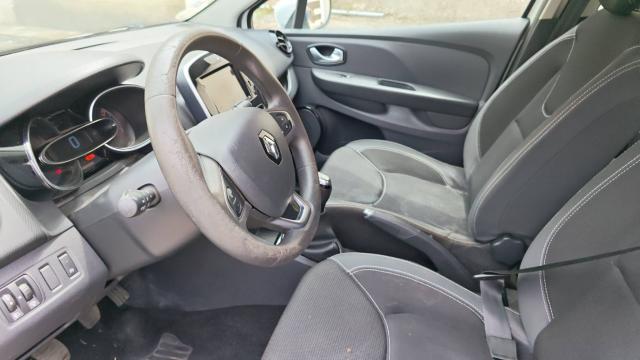 Renault Clio image 2