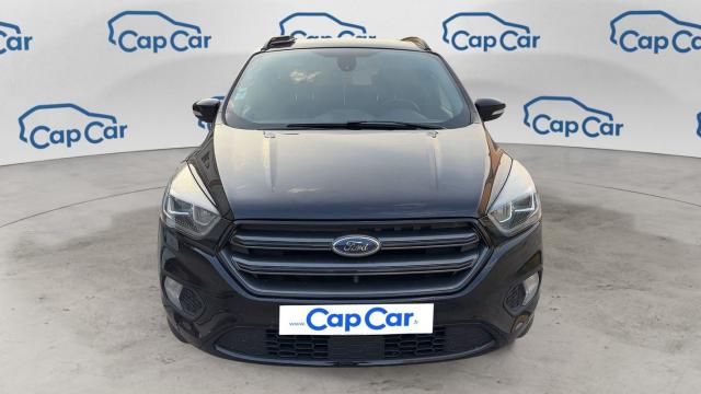 Ford Kuga image 2