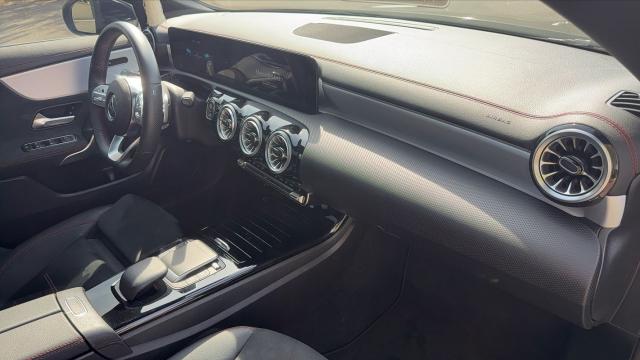 Mercedes Benz Cla Shooting Brake image 5