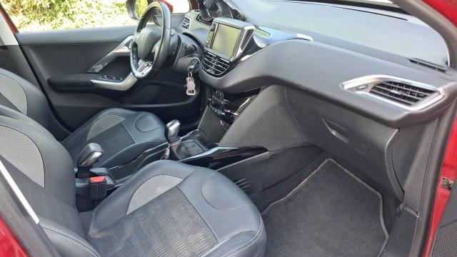 Peugeot 2008 image 1