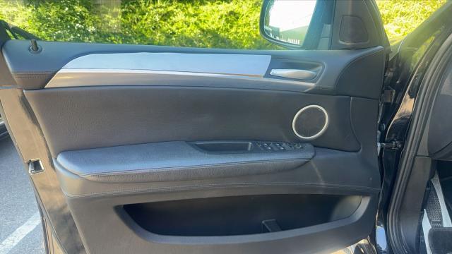 Bmw X6 image 7
