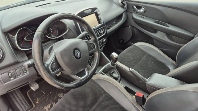 Renault Clio image 7