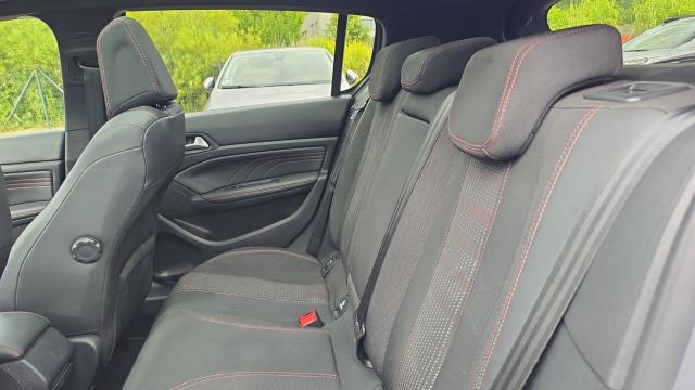 Peugeot 308 image 7
