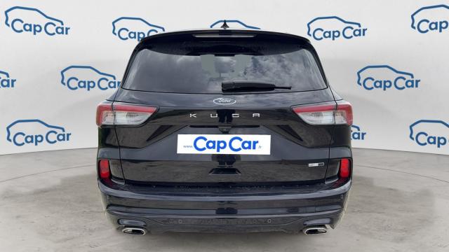 Ford Kuga image 9