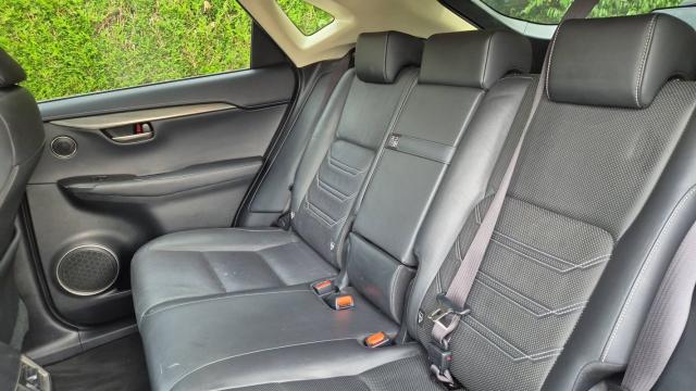 Lexus Nx 300h image 9