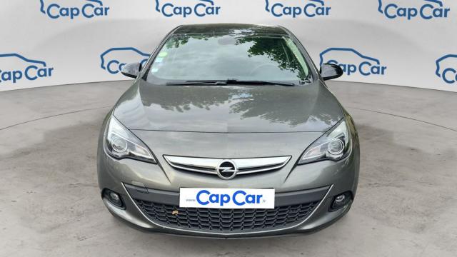 Opel Astra Gtc image 5