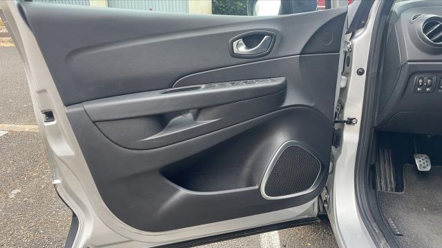 Renault Captur image 3