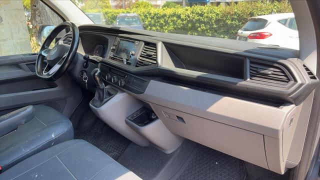 Volkswagen Transporter image 4
