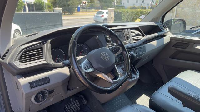 Volkswagen Transporter image 6