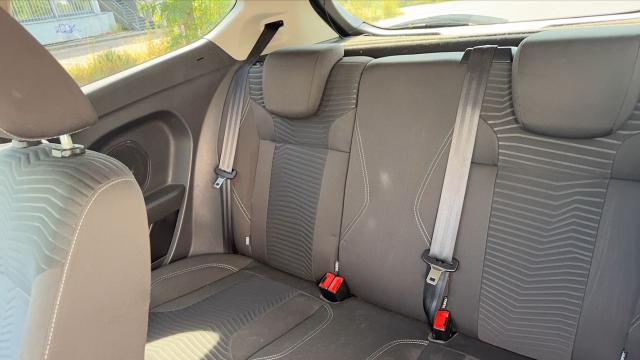 Ford Fiesta image 8