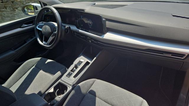 Volkswagen Golf image 6