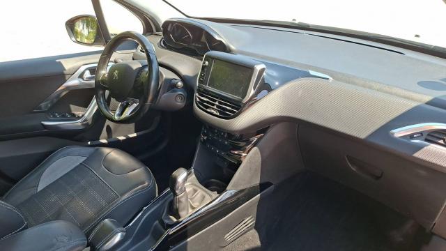 Peugeot 2008 image 5