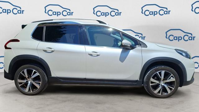 Peugeot 2008 image 3