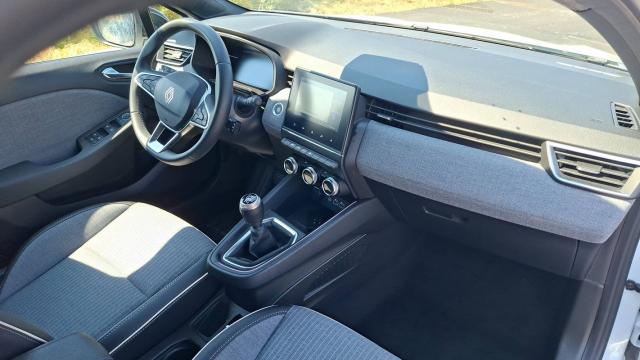 Renault Clio image 8