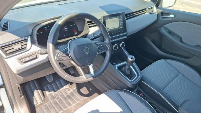 Renault Clio image 9