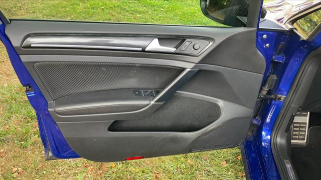 Volkswagen Golf image 7
