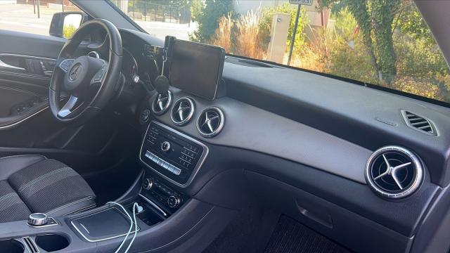 Mercedes Benz Cla Shooting Brake image 5
